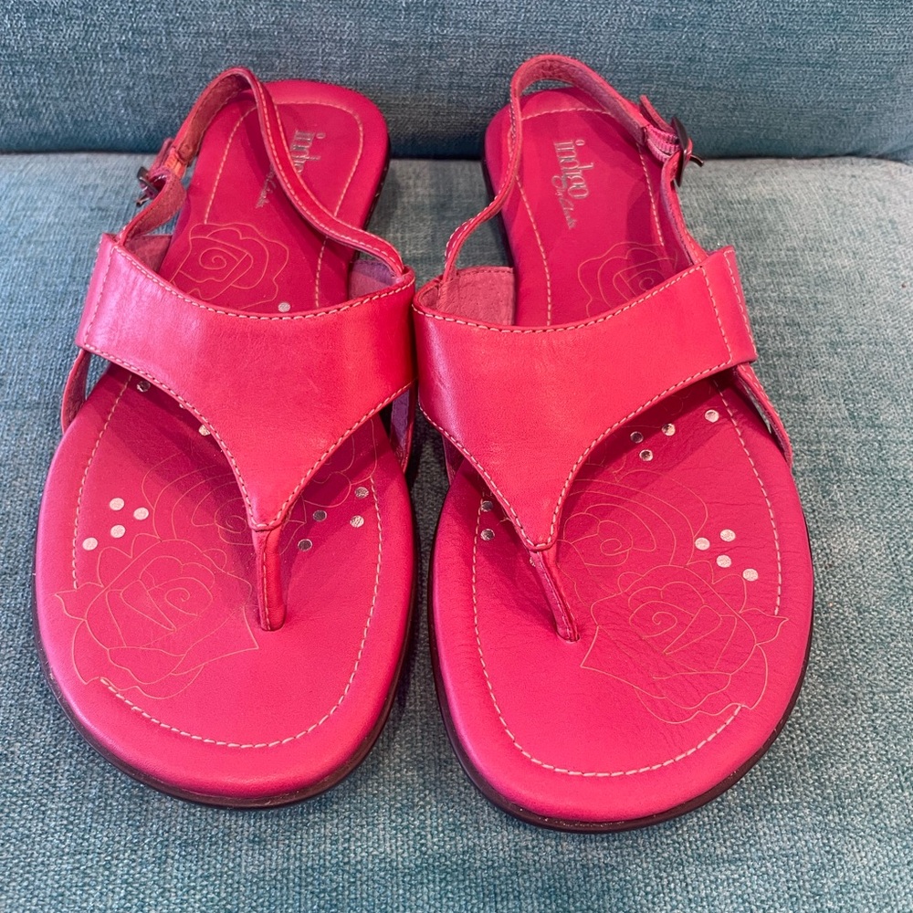 Clark’s Indigo Sandals Size 5